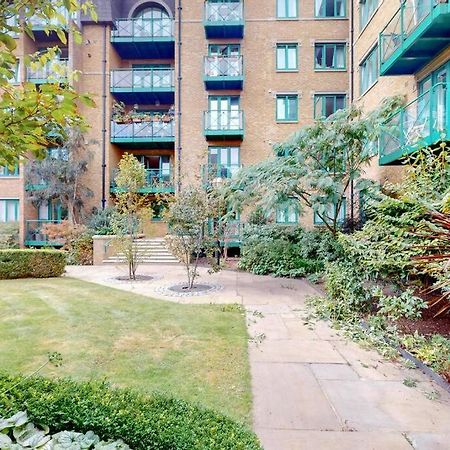 Lovely 1 Bed Apartment - 10 Min To Waterloo Tube 伦敦 外观 照片