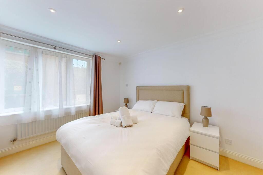 Lovely 1 Bed Apartment - 10 Min To Waterloo Tube 伦敦 外观 照片