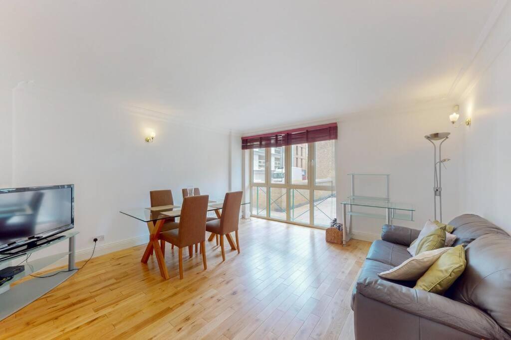 Lovely 1 Bed Apartment - 10 Min To Waterloo Tube 伦敦 外观 照片